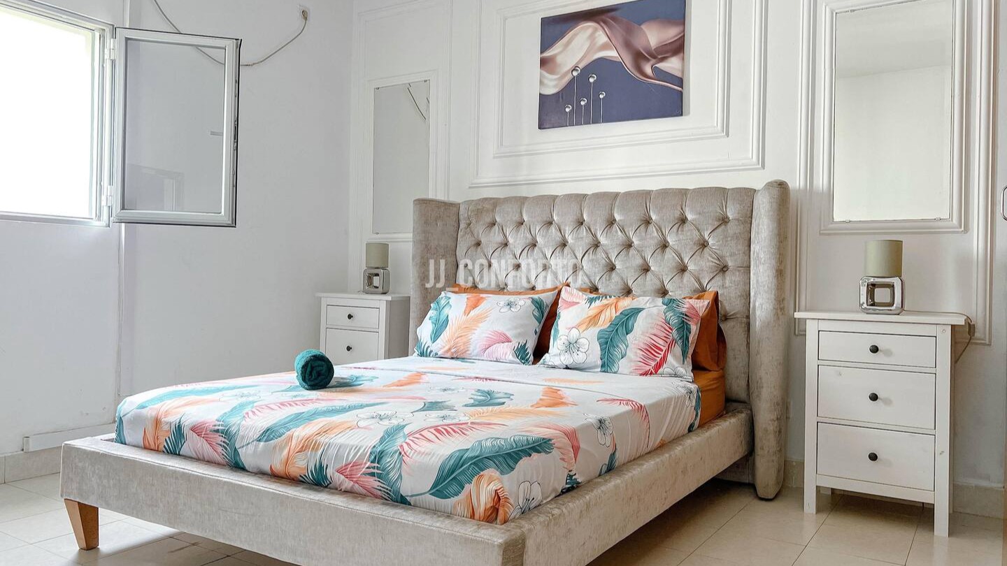 Apartmento U36 - T5 no Kilamba